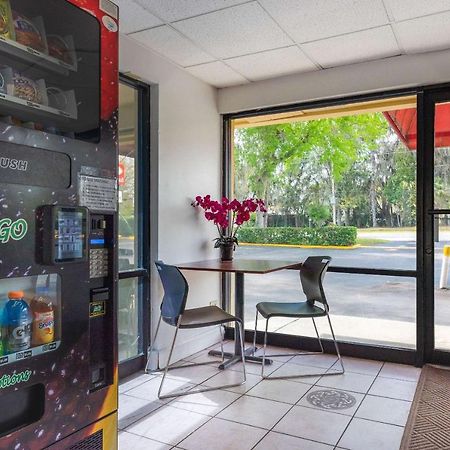 Econo Lodge University Γκέινσβιλ Εξωτερικό φωτογραφία