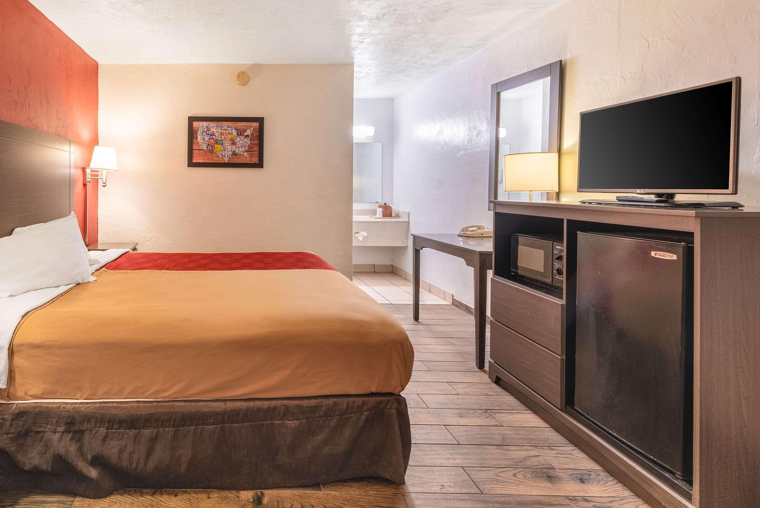Econo Lodge University Γκέινσβιλ Εξωτερικό φωτογραφία