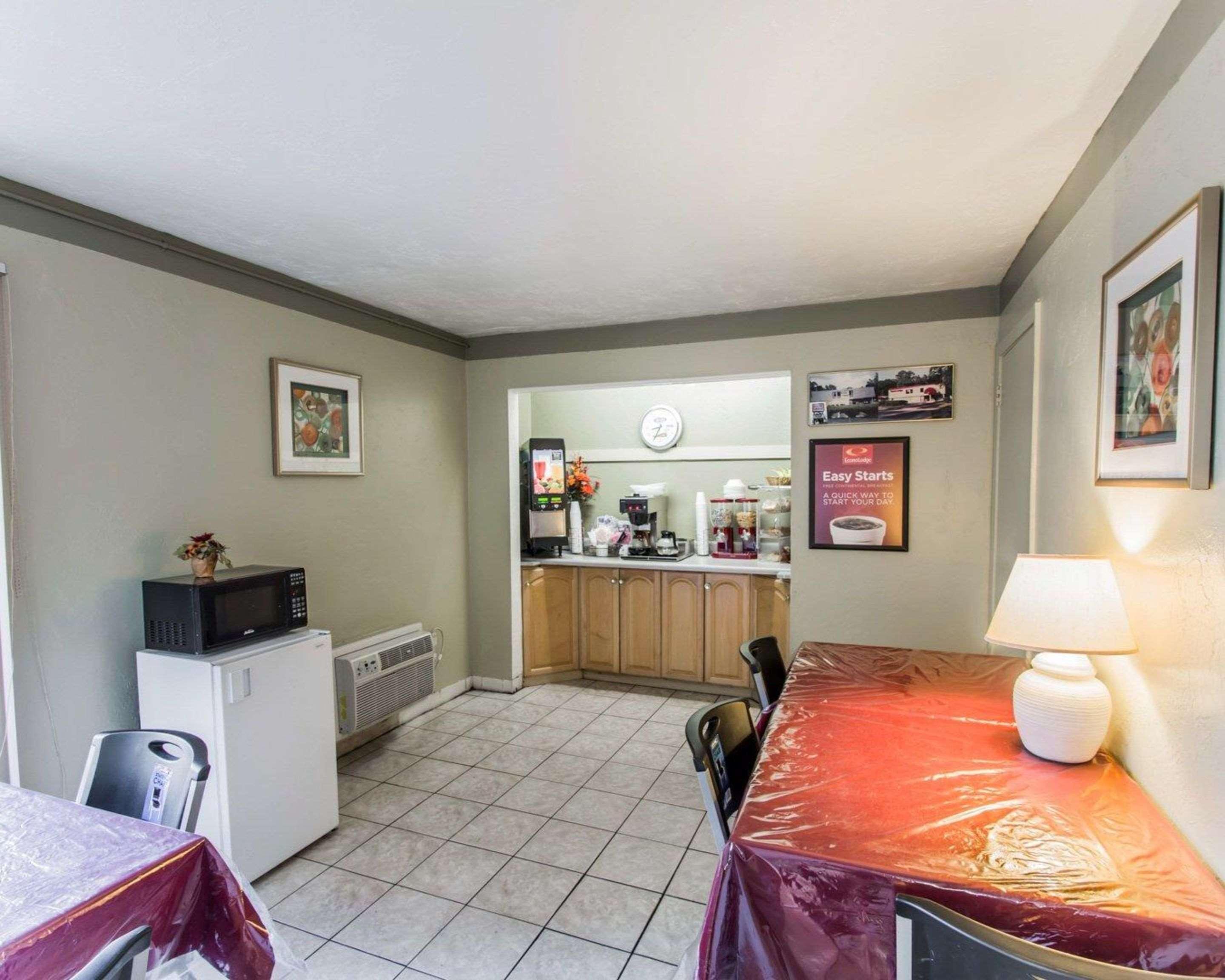 Econo Lodge University Γκέινσβιλ Εξωτερικό φωτογραφία