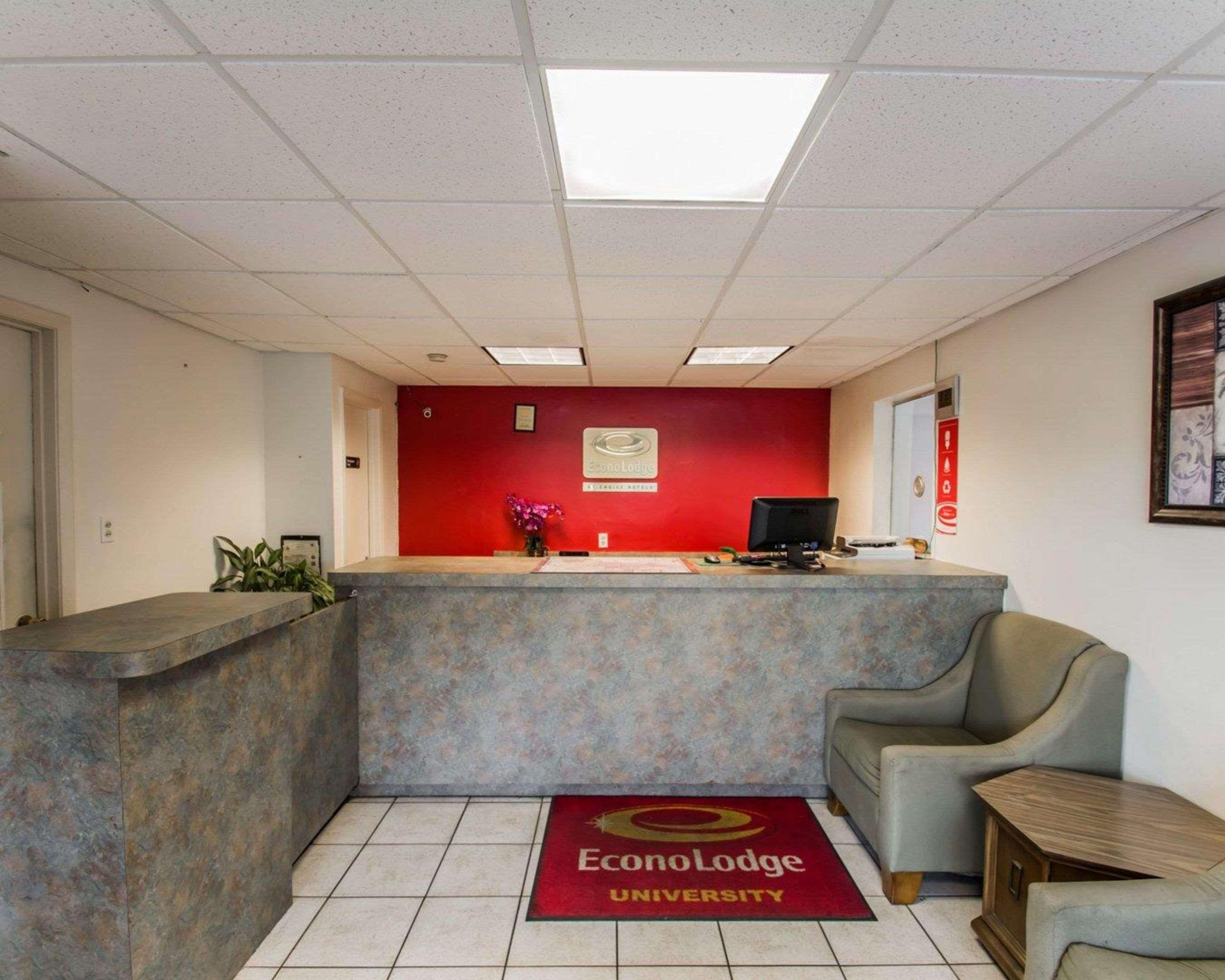 Econo Lodge University Γκέινσβιλ Εξωτερικό φωτογραφία