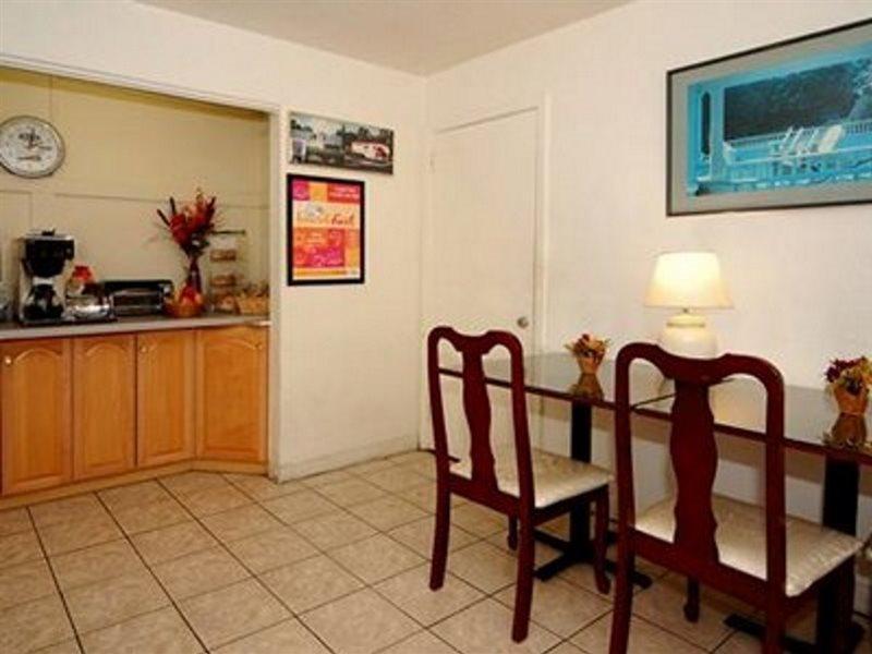 Econo Lodge University Γκέινσβιλ Εξωτερικό φωτογραφία